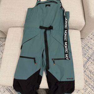 Montec Men’s Snow Bib and Jacket